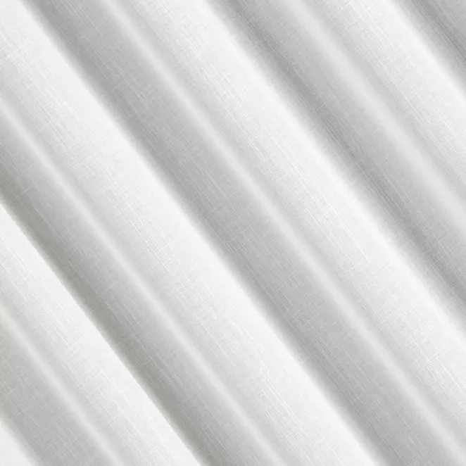 R229/6 Firana szyta na taśmie 5 cm naturalna z tkaniny o drobnym, wyraźnym splocie, wykończona obciążnikiem