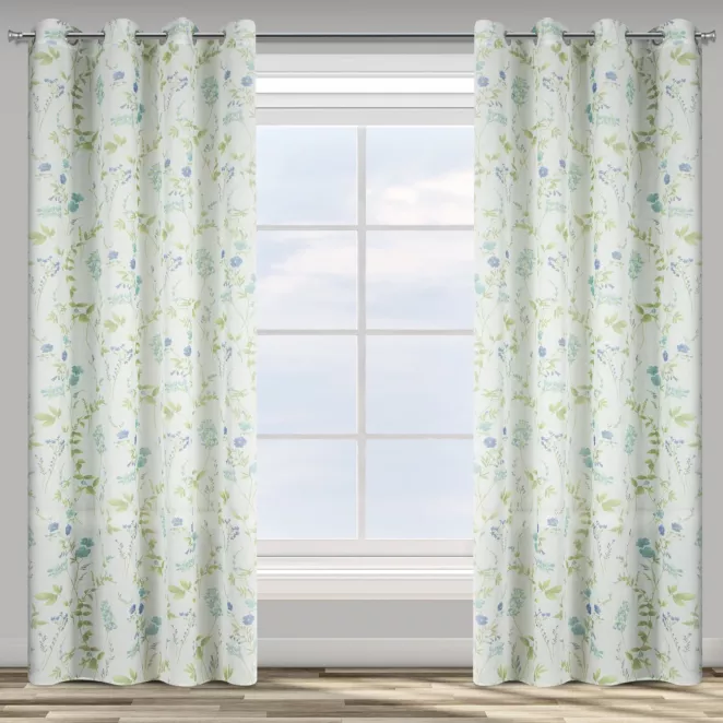 Dekoracja okienna biało, niebieska z lekkiej matowej etaminy z nadrukiem kwiatów 140x250 cm przelotka MIA Design 91