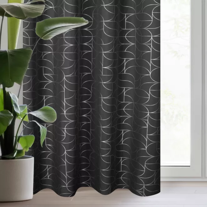 Zasłona czarna ze srebrnym geometrycznym nadrukiem 140x250 cm przelotka EVI