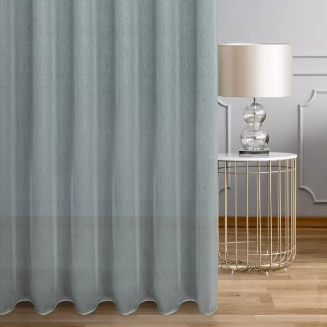 Firana szyta na taśmie 5 cm miętowa z tkaniny z efektem deszyku oraz dodatkiem połyskującej nici, wykończona obciążnikiem