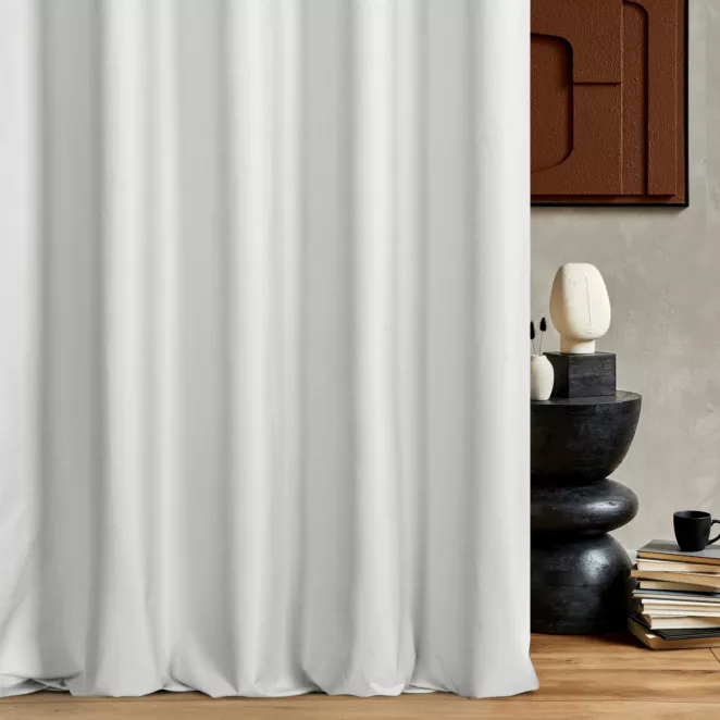 Zasłona szyta na taśmie 5 cm platynowa z dwustronnej tkaniny zaciemniającej 100% blackout