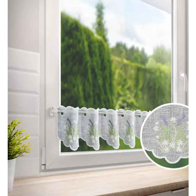 H241/1 Tkanina firanowa zazdrostka z haftowanym wzorem