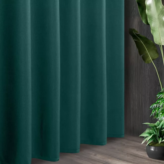 Tkanina zasłonowa zdobiona drobnym strukturalnym wzorem