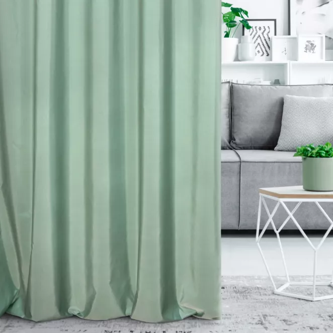 Zasłona szyta na taśmie 5 cm miętowa z gładkiej tkaniny z delikatnym połyskiem