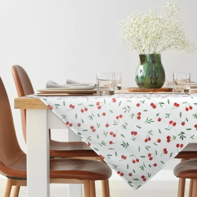 Obrus na stół plamoodporny 85x85 cm biało, czerwony z motywem wiśni - CHERRY