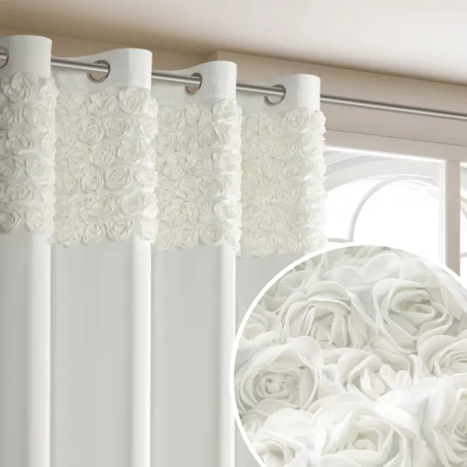 Zasłona kremowa z welwetu zdobiona aplikacją 3D róż 140x250 cm przelotka - ROSES Eva Minge
