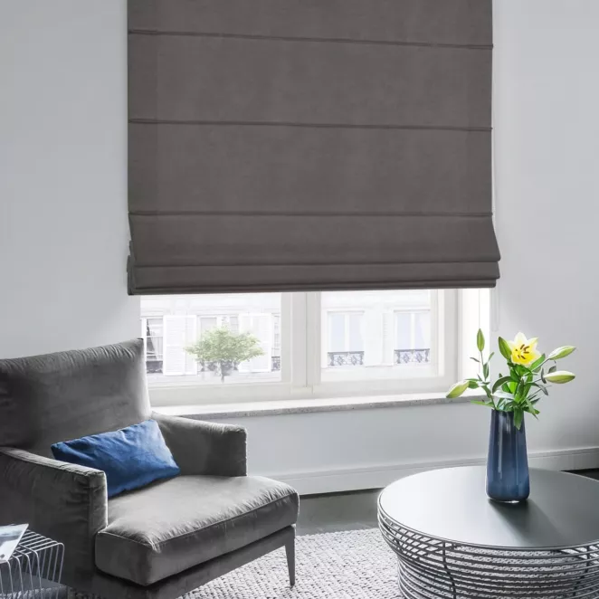 Roleta rzymska DORA - HIT grafitowa z miękkiej tkaniny o welurowej strukturze
