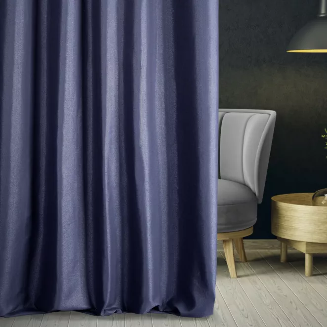 Zasłona szyta na taśmie 5 cm LUXOR granatowa z eleganckiej lśniącej tkaniny o drobnym splocie