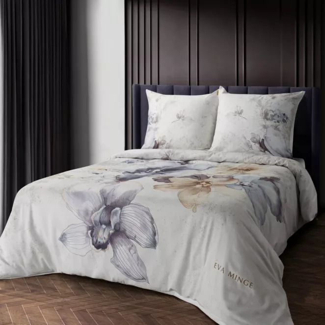 Pościel 160x200 cm komplet 3 częściowy  z makosatyny bawełnianej kolor  biało, popielaty z designerskim roślinnym nadrukiem  DARIA Eva Minge
