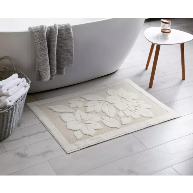 Dywanik łazienkowy bawełniany 60x95 cm zdobiony wytłaczanym roślinnym motywem