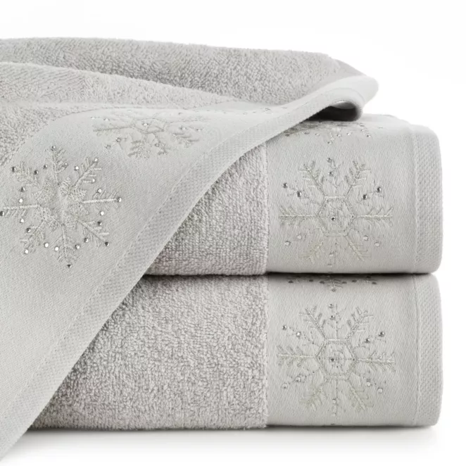 Ręcznik kąpielowy świąteczny 70x140 cm bawełniany kolor srebrny zdobiony świątecznym haftem 480 g/m2 JOY