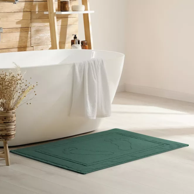 Dywanik łazienkowy SAMMY z bawełny zdobiony wytłaczanym wzorem