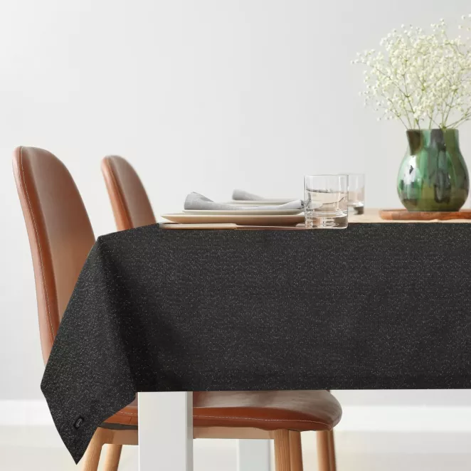 Obrus czarny 145x260 cm o strukturze płótna STELLA 1 z dodatkiem srebrnej nici