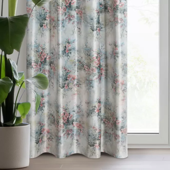 Zasłona welwetowa kremowo, różowa w kwiaty 140x270 cm przelotka - MARISA