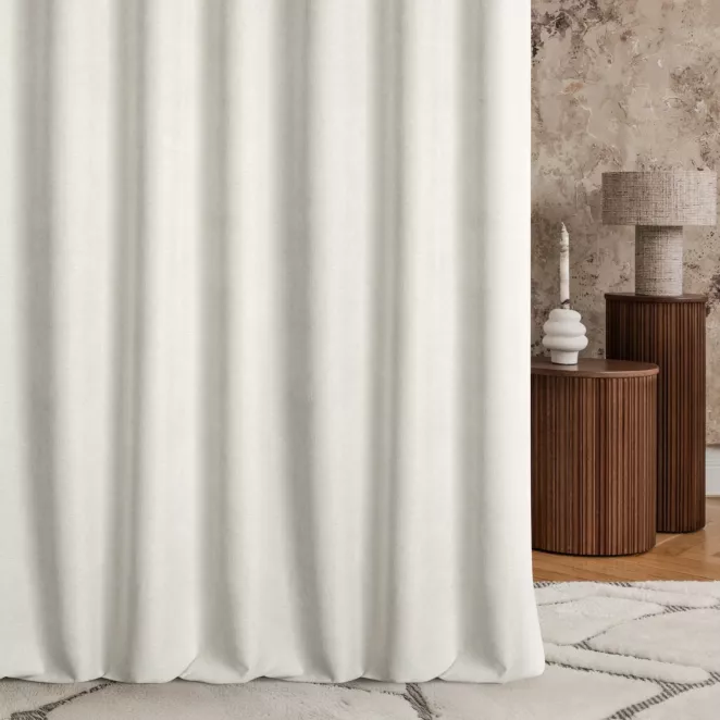 Zasłona szyta na taśmie 5 cm beżowa z dwustronnej tkaniny zaciemniającej 100% blackout, o strukturze weluru