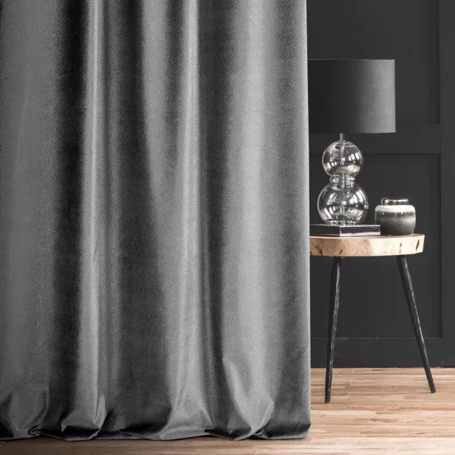 Takanina zasłonowa grubsza, welwetowa, z wytłaczanym drobnym wzorem, z połyskiem z kolekcji Eva Minge