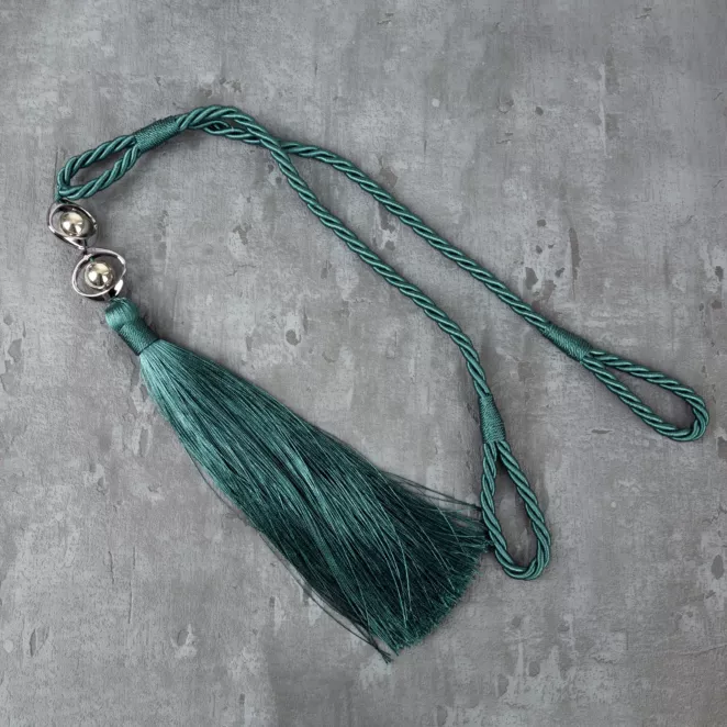 Dekoracyjny sznur do zasłon IDA upinacz z chwostem i metalowymi koralikami