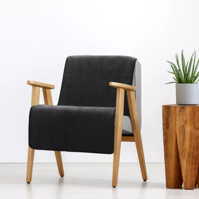 Narzuta welwetowa na fotel czarna 70x160 cm pikowana w jodełkę metodą hot press SOFIA Eurofirany Premium