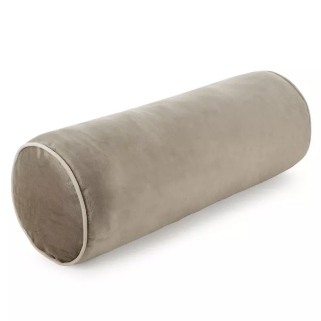 Poduszka dekoracyjna wałek 15 x 45 cm welwetowa ciemnobeżowa zdobiony kontrastującą lamówką GAJA