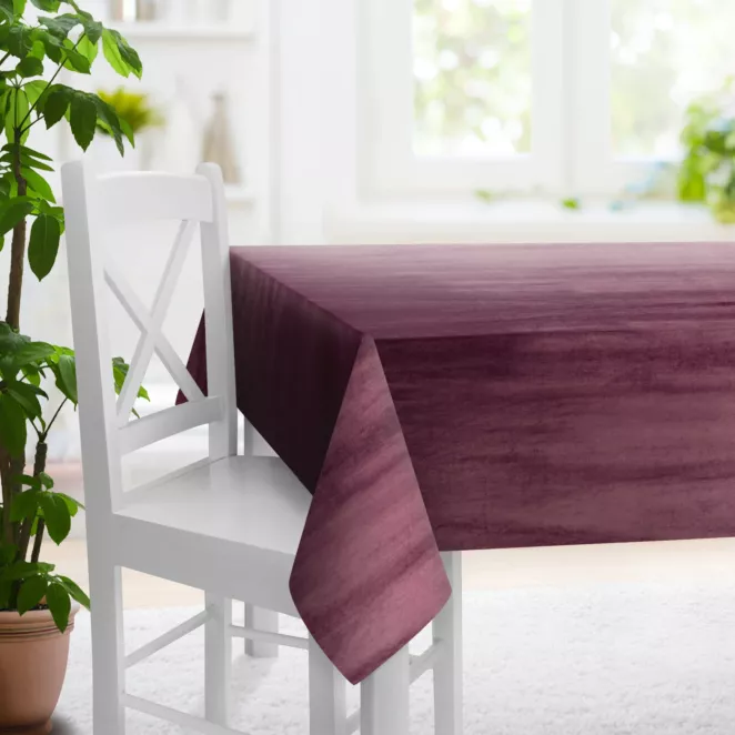 Obrus szyty SAFARI fioletowy z miękkiej welwetowej tkaniny z połyskiem