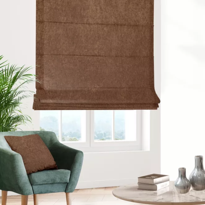 Roleta rzymska miedziana z miękkiej tkaniny szenilowej typu dimout o naturalnym splocie