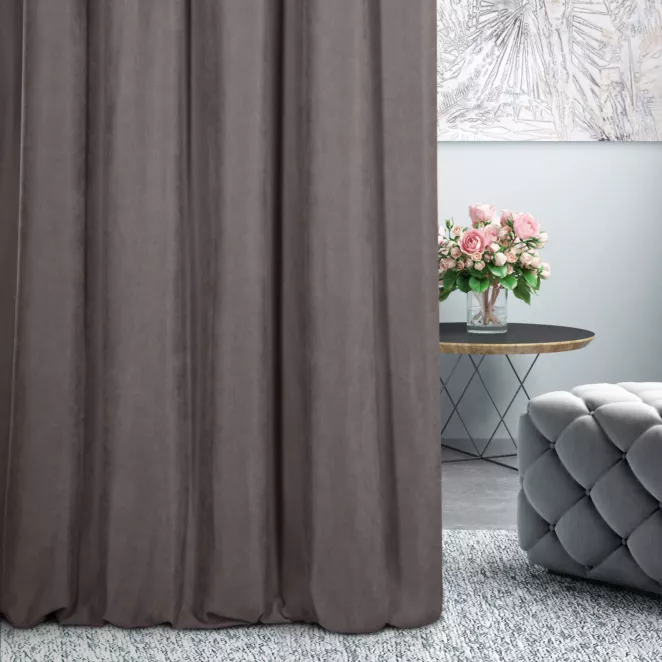 Zasłona szyta na taśmie 5 cm DORA - HIT grafitowa z miękkiej tkaniny o welurowej strukturze