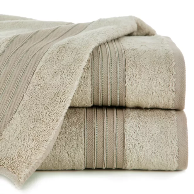 Ręcznik kąpielowy 50x90 cm bawełniany kolor beżowy zdobiony bordiura w paski 550 g/m2 AURA