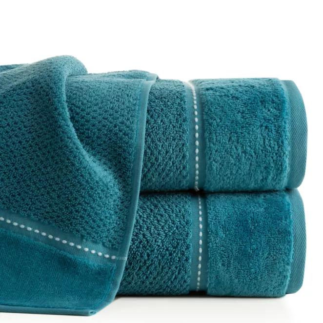 Ręcznik kąpielowy 70x140 cm bawełniany kolor turkusowy o ryżowej strukturze ze stebnowaniem i welwetową bordiurą 500 g/m2 SALADO