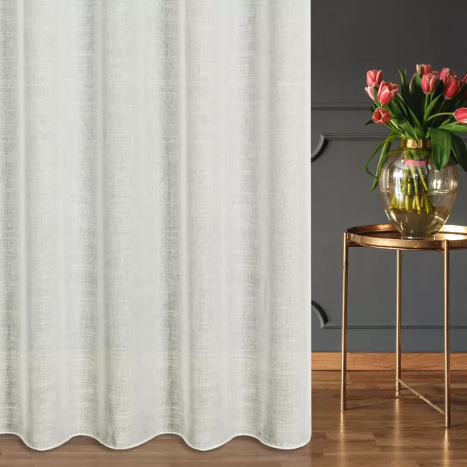 Firana szyta na taśmie 5 cm naturalna z delikatnej etaminy wykończonej obciążnikiem