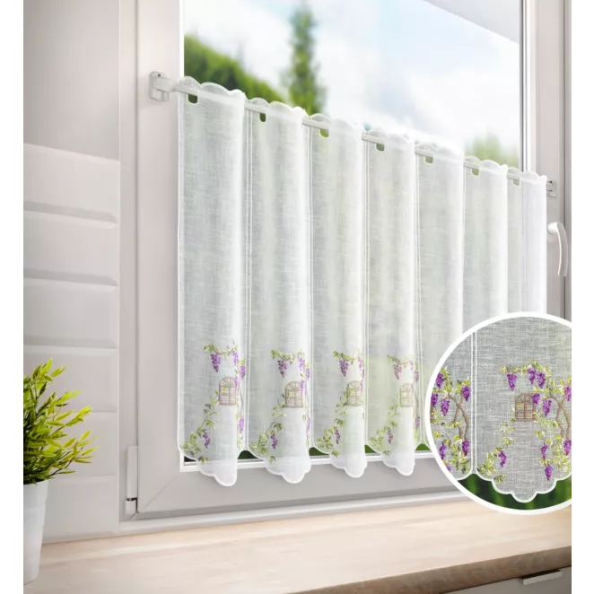 Tkanina firanowa zazdrostka z etaminy zdobiona haftem letnich pnących winogron