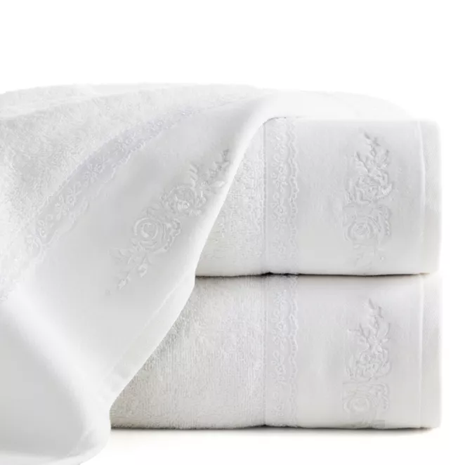 Ręcznik do rąk 30x50 cm bawełniany kolor biały z koronką oraz subtelnym haftem 500 g/m2 SISI