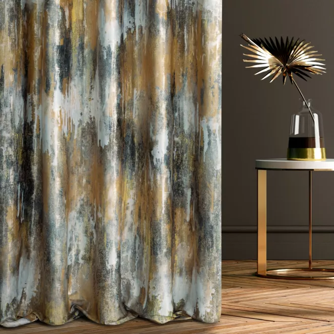 Zasłona szyta na taśmie 5 cm musztardowo srebrna z welwetowej tkaniny z błyszczącym nadrukiem