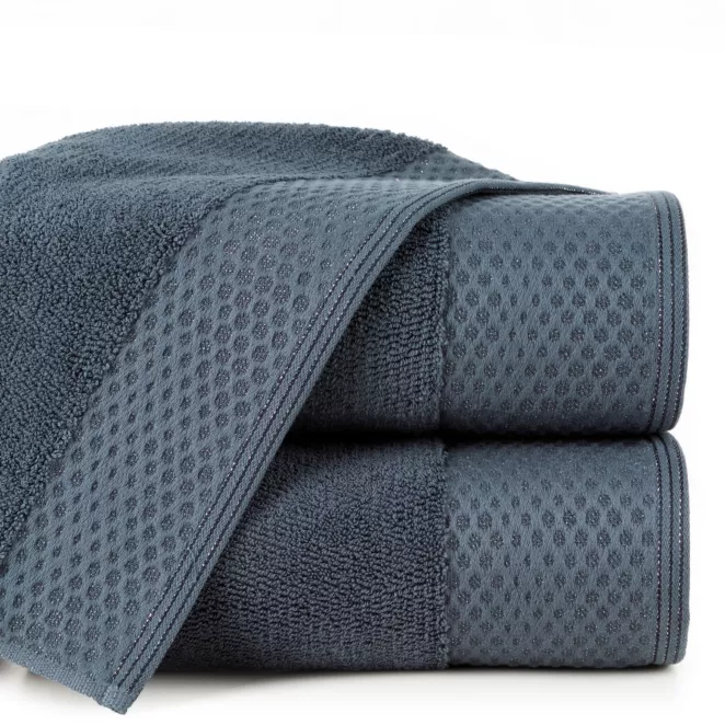 Ręcznik kąpielowy 50x90 cm bawełniany kolor stalowy z wyjątkowo puszystym splotem 580g/m2 ANELA