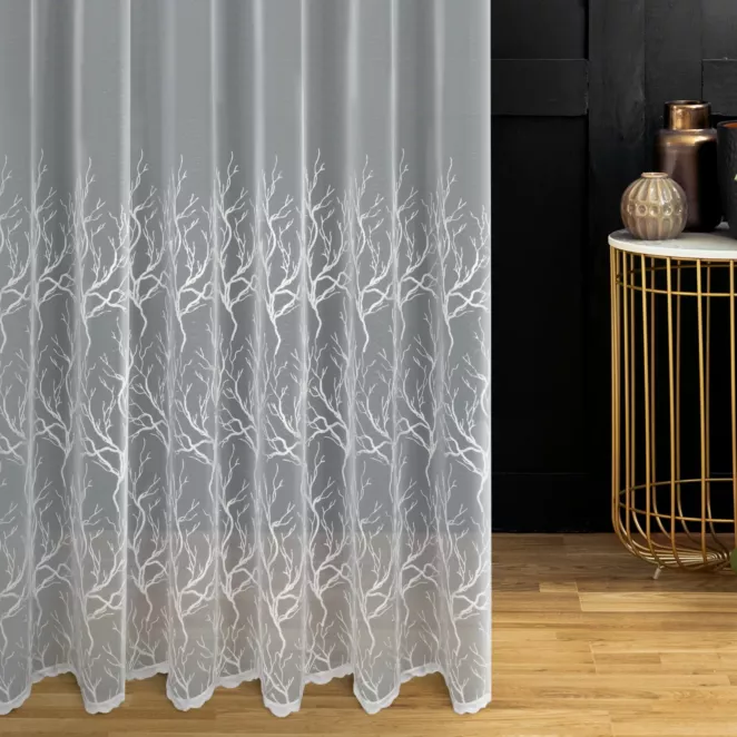 Firana szyta na taśmie 5 cm naturalno popielata z matowej tkaniny PERU haftowanej w botaniczny wzór