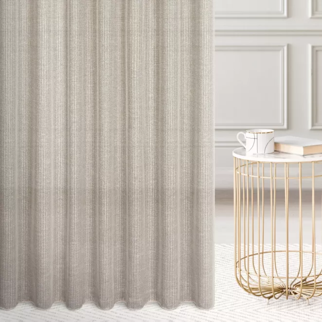 Firana szyta na taśmie 5 cm beżowo złocista z delikatnej siateczki przetykanej błyszczącą, lureksową nicią wykończona obciążnikiem Italissima Eva Minge