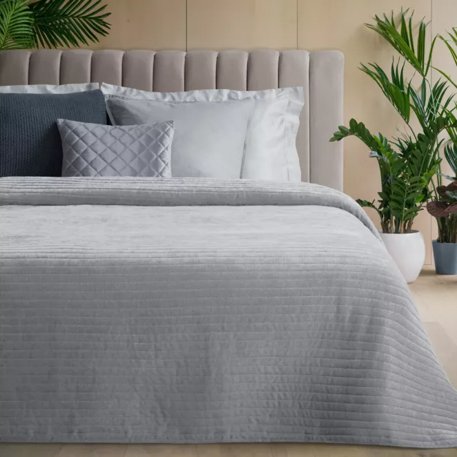 Narzuta szenilowa srebrna 170x210 cm pikowana metoda hot press - GLORI