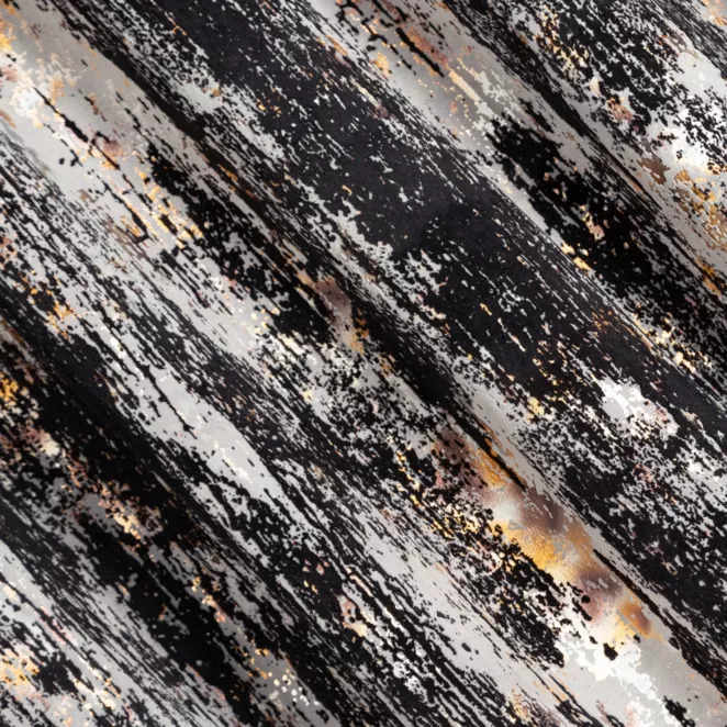 L164/2 Zasłona szyta na taśmie 5 cm srebrno czarna z tkaniny welwetowej z metalicznym nadrukiem