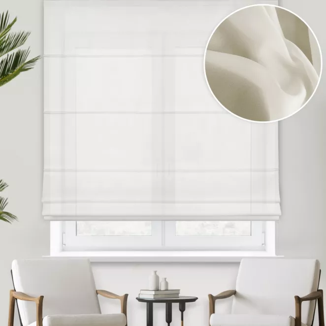 Roleta rzymska beżowa z miękkiej, delikatnej krepy, wykończona obciążnikiem