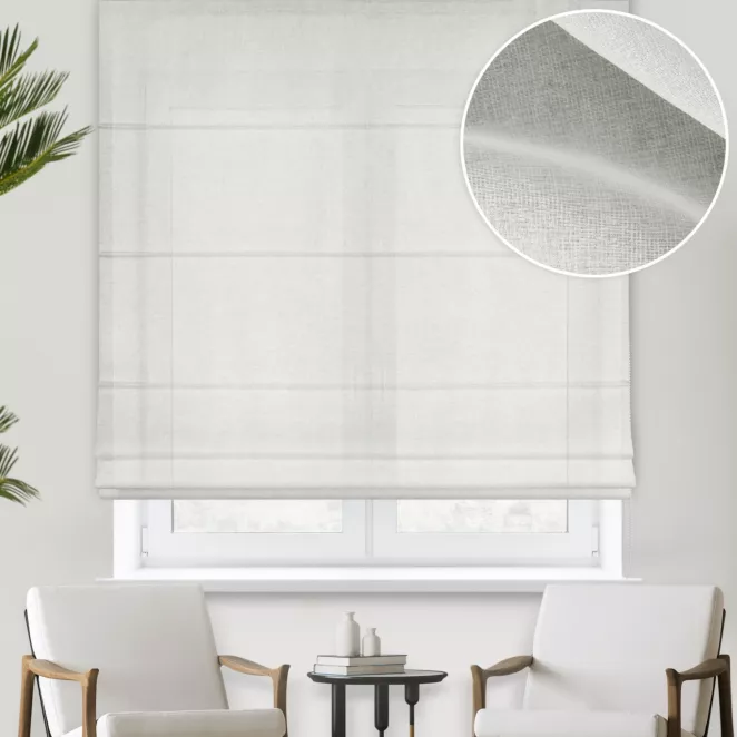 Roleta rzymska kremowa etamina przetykana połyskującą nicią, wykończona obciążnikiem