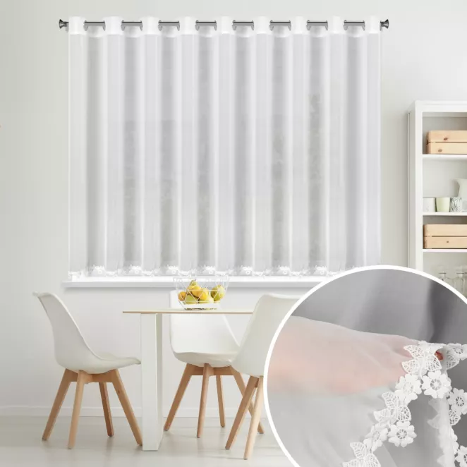 Firana biała z szyfonu zdobiona haftowaną aplikacją 400x140 cm przelotka - LILI