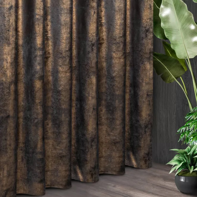 Tkanina zasłonowa gruby welwet,  o miękkiej powierzchni, z błyszczącym złotym przecieranym nadrukiem z kolekcji Eva Minge