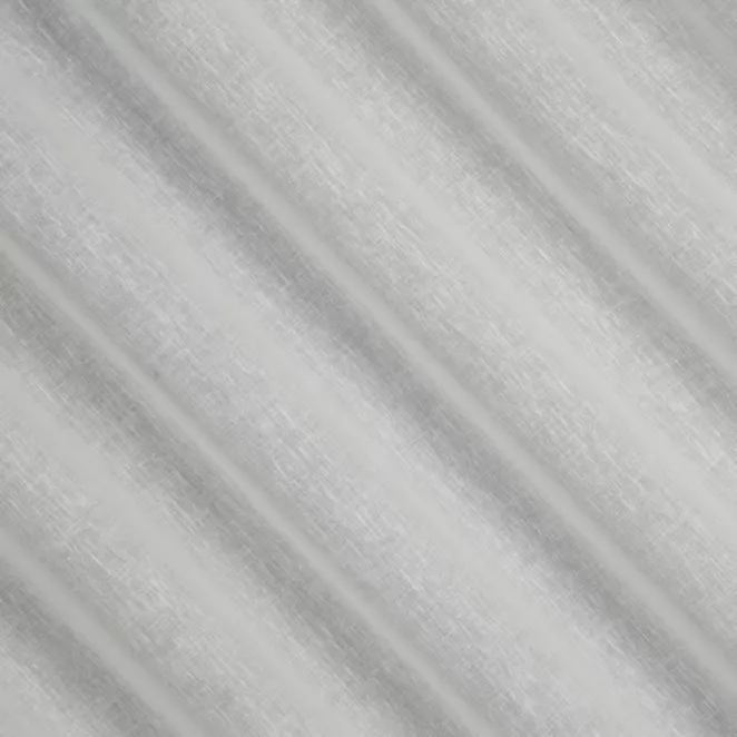 R221/3 Firana szyta na taśmie 5 cm biała z delikatnej w dotyku etaminy w stylu eko z efektem kreszowania, wykończona obciążnikiem