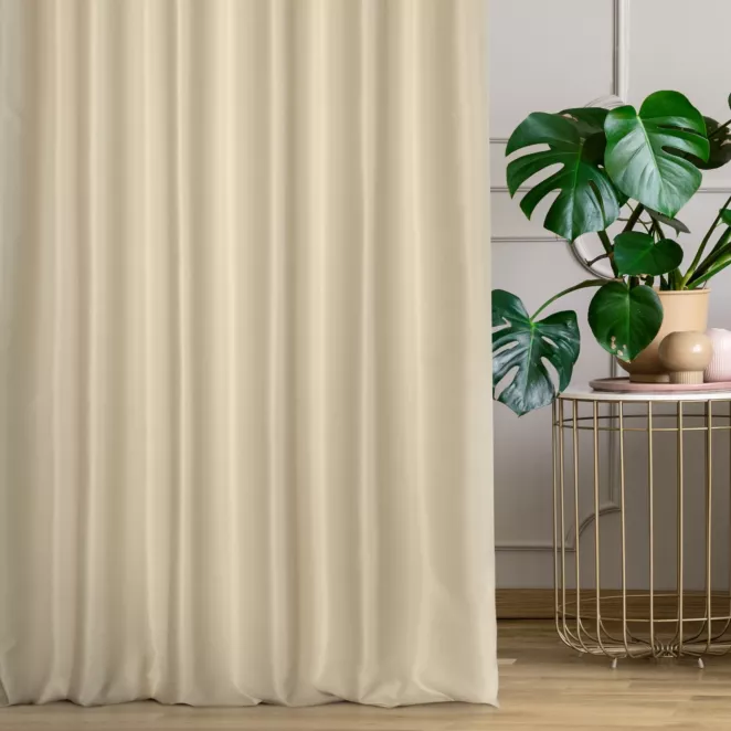 Zasłona szyta na taśmie 5 cm kremowa z jednokolorowej gładkiej tkaniny