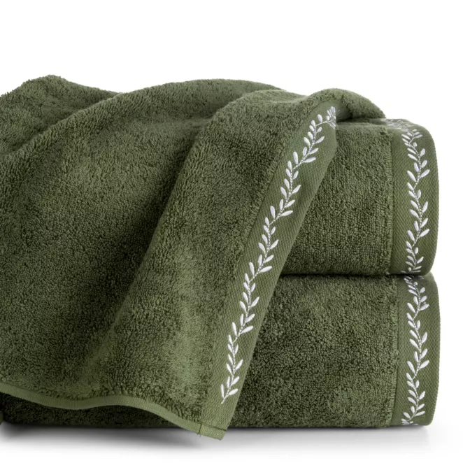 Ręcznik do rąk 30x50 cm bawełniany kolor oliwkowo, biały zdobiony haftowaną bordiurą 500 g/m2 SELENE