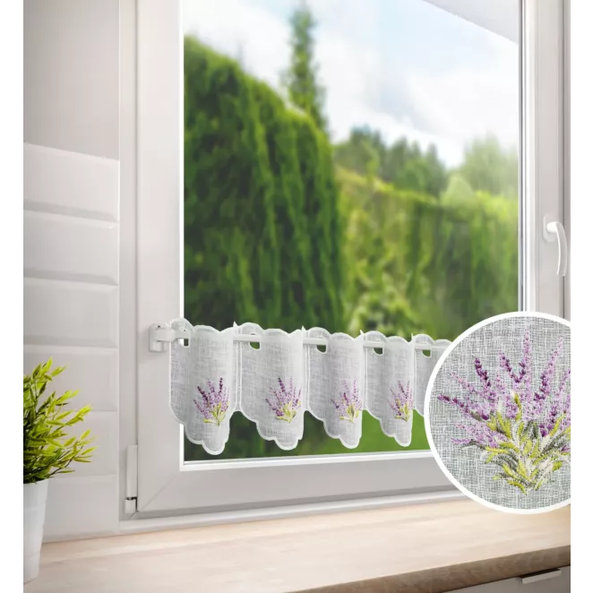 Tkanina firanowa zazdrostka z etaminy zdobiona haftem lawendy