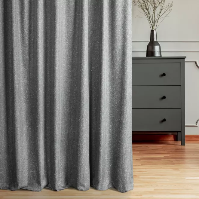 Zasłona szyta na taśmie 5 cm SAFIRA grafitowa z moherowej połyskującej tkaniny