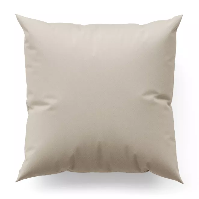 Poszewka szyta jasnobeżowa z gładkiej tkaniny zaciemniającej typu dimout