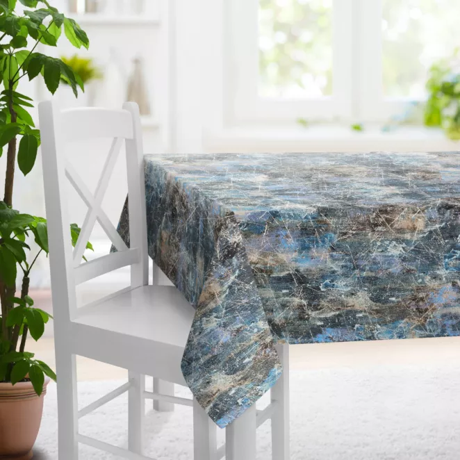 Obrus szyty turkusowo beżowy z welwetowej tkaniny z błyszczącym nadrukiem