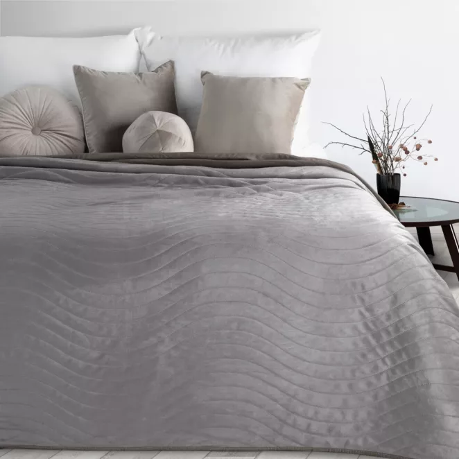 Narzuta welurowa srebrna 220x240 cm pikowana metodą hot press wzór falisty LUIZ 10 Design 91