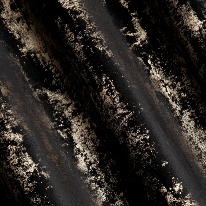 R186/1 Zasłona szyta na taśmie 5 cm czarno złocista z grubej, welwetowej tkaniny, zdobiona delikatnie połyskującym nadrukiem